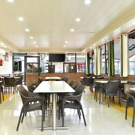 Riverside Resort 兰斯顿 外观 照片