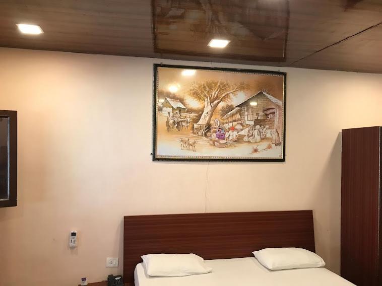 Riverside Resort 兰斯顿 外观 照片